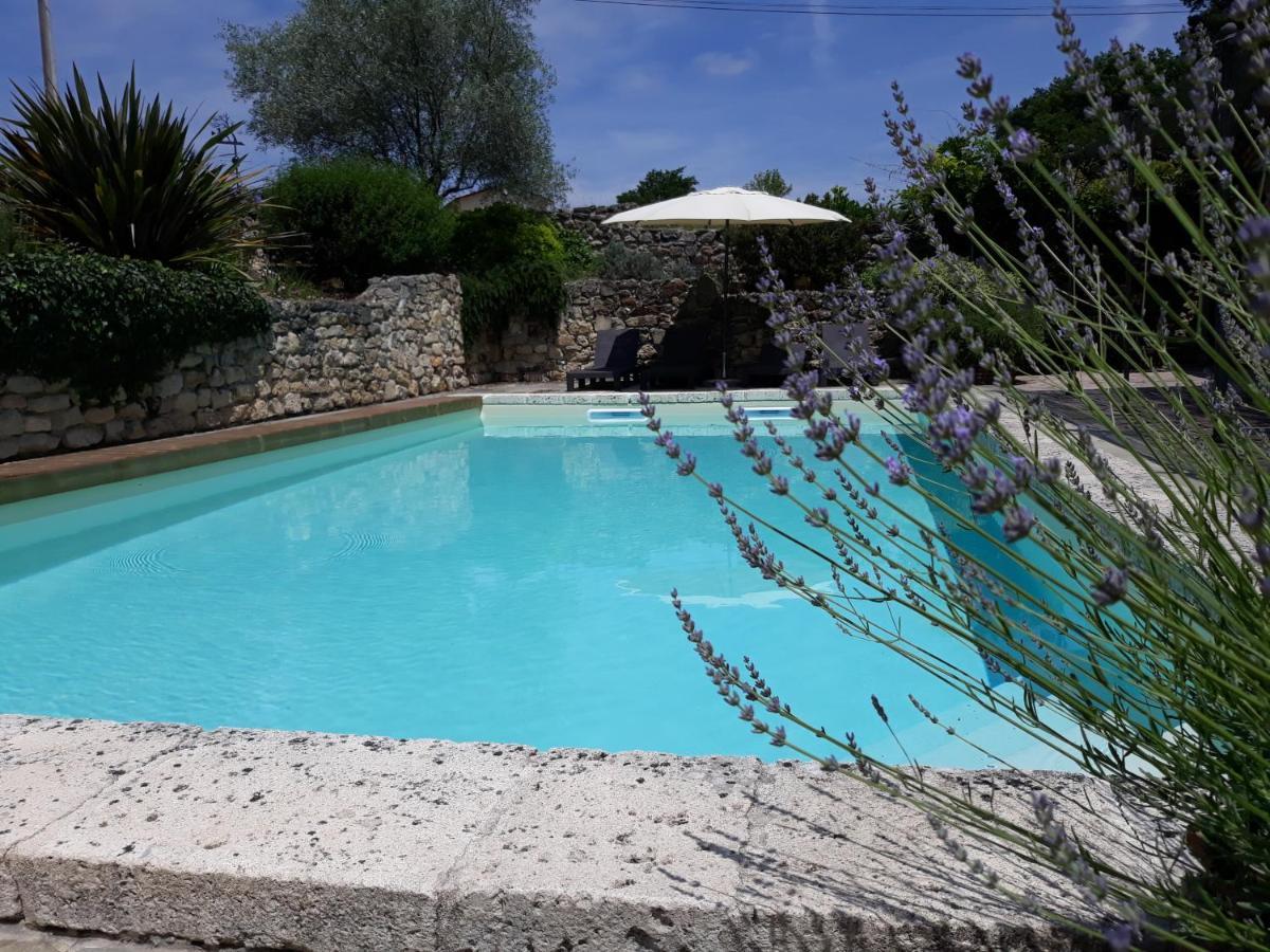 Gite Des Gravets Sigalens Exterior photo